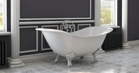 Your jetted bathtub should be cleaned regularly and thoroughly. How to Clean a Cast Iron Tub using Natural Produtcs