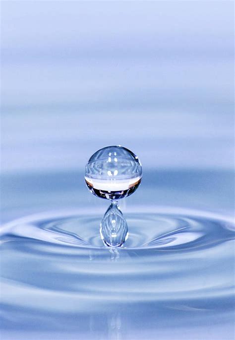 Water Drop Impact Photograph By John Devriesscience Photo Library