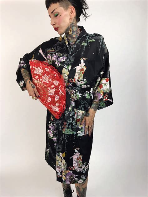 Vintage Japanese Allover Print Kimono Robe One Size Long