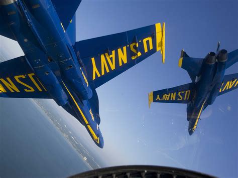 What Its Like Flying With The Us Navys Elite Blue Angels Business