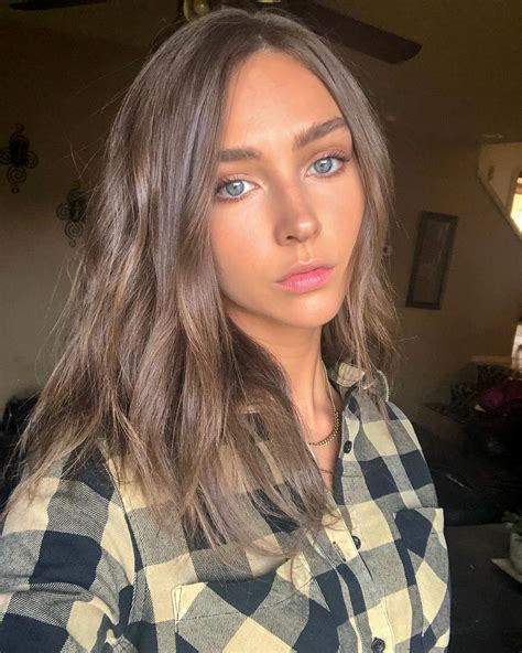 Rachel Cook Models Gallery