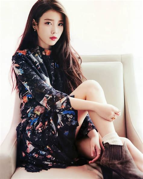 Dlwlrma Iu Singer Actress Korea Korean Asia Asian Sweets Asian Girl