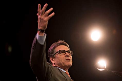 Judge Refuses To Throw Out Perry Indictment Case Will Proceed