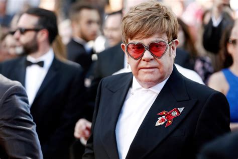 elton john says he never really wanted to take drugs