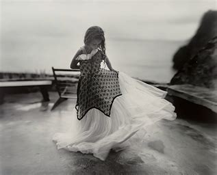 SALLY MANN B 1951 Auctions Price Archive
