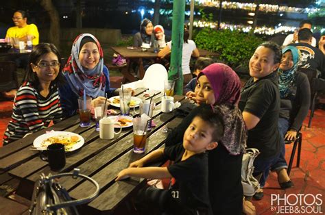 Local desserts picture of kueh shah alam tripadvisor. Dinner @ Kedai Kopi, Shah Alam | soulie | Flickr