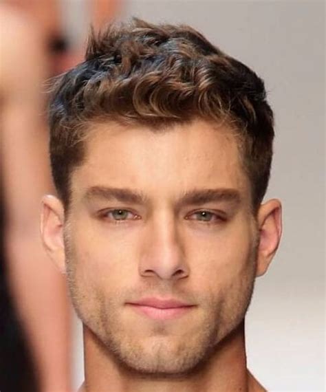Best Hairstyles For Men With Wavy Hair In Celebrities Haircuts