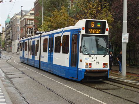 Amsterdam tram carries dead passenger back to base - DutchNews.nl