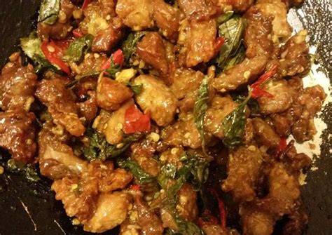 Resep Thai Spicy Basil And Pork Belly Stir Fry Oleh Applebondie Cookpad