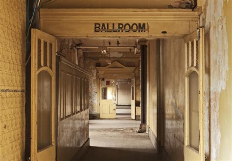 Rone To Transform Flinders Street Stations Ballroom Into An Room