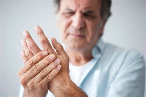 Rheumatoide Arthritis Selbst Test Ratgeber Schmerzen