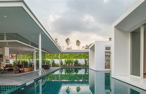 John wiley & sons, uk, 2011). Ken Yeang's Modernist Design Stands The Test Of Time ...
