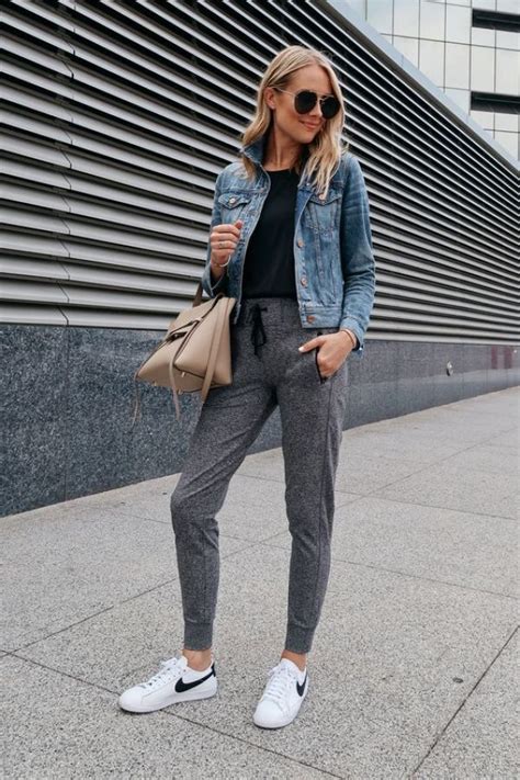 10 Comfy Outfit Ideas For Fall Semester In 2020 With Images