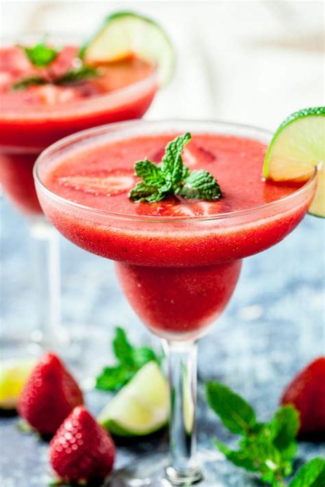 Frozen Strawberry Daiquiri Recipe With Simple Syrup