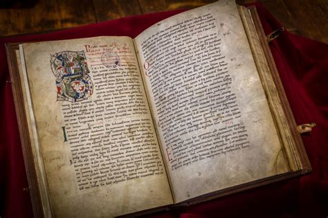 Le Livre à tous les temps écriture et écrivains du Moyen Age à nos jours | musees.regioncentre.fr