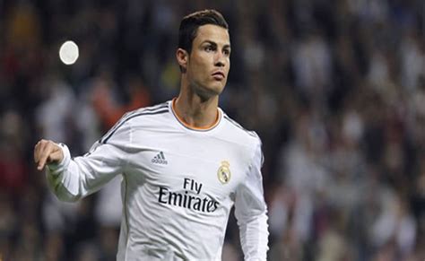 Cristiano ronaldo disindir pelatih hungaria karena selebrasi gol. Berita Bola Ronaldo Yakin Real Madrid Akan Menang | Berita