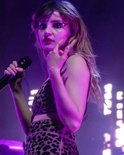 Lauren Mayberry On Instagram In Kansas City For The Last Headline