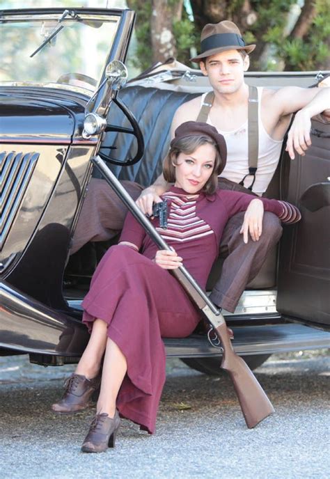 Pin By Erin On Theatre Nerdiness Bonnie And Clyde Halloween Costume