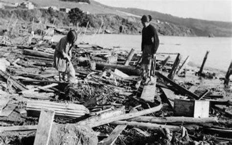 The 1960 valdivia earthquake or great chilean earthquake of 22 may, 1960 is the most powerful earthquake ever recorded, rating 9.5 on the moment magnitude scale. 1960 Tsunami New Zealand : 10 deadliest earthquakes in US ...