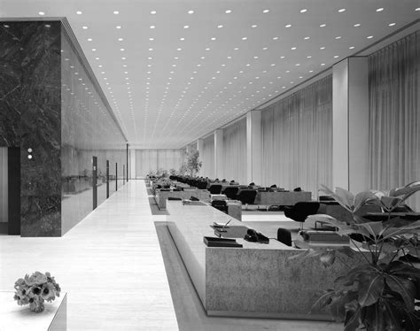 John Deere World Headquarters Moline Illinois By Eero Saarinen And