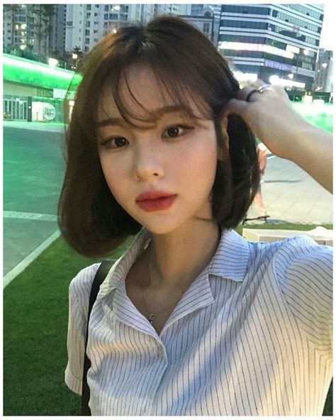 short hair korean bangs in 2021 short hair with bangs asian short hair korean short hair