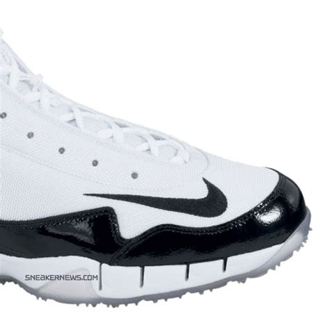 Nike Air Max Griffey Swingman Remix New Colorways Available