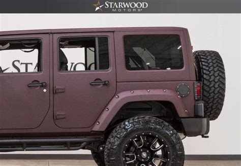 2017 Jeep Wrangler Unlimited Rubicon Maroon 1c4hjwfg7hl536364