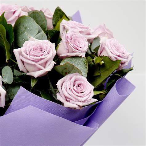 Flowers, gift baskets, roses, teddy bears Buy Eternal 20 Purple Roses Bouquet | Arablly.com