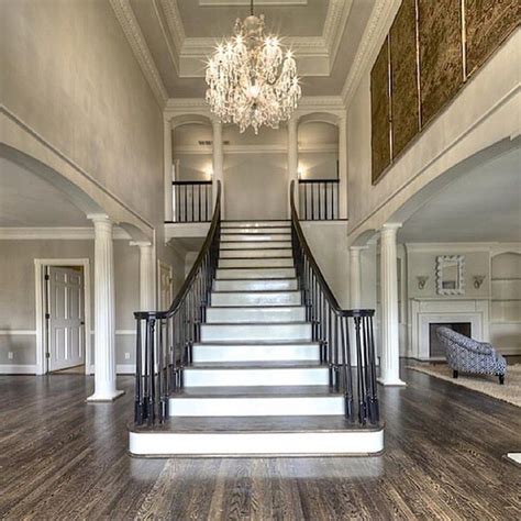Luxurious Grand Staircase Design Ideas That Are Just Spectacular MOLTOON Staircase