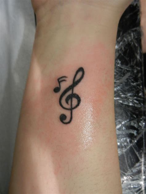 If you're a fan of music and have a thing for getting new ink then you're probably a fan of quality treble clef tattoo designs as well which is completely understandable. Music note treble clef tattoo 04/01/2014 | Tattoos and piercings, Picture tattoos, Tattoos