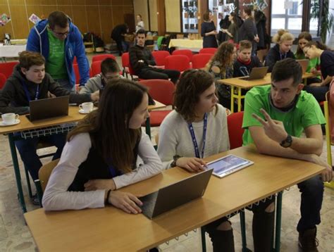 Hodina kódu na Slovensku učí základy programovania už tretí rok