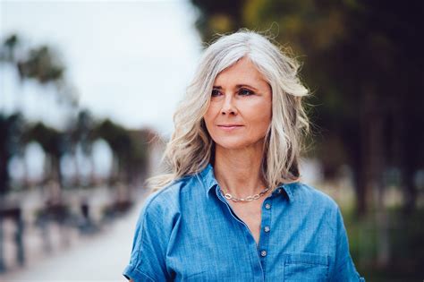 your ultimate guide to going gray gracefully