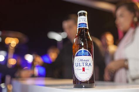 Michelob Ultra La Nueva Cerveza Baja En Calorías Beber