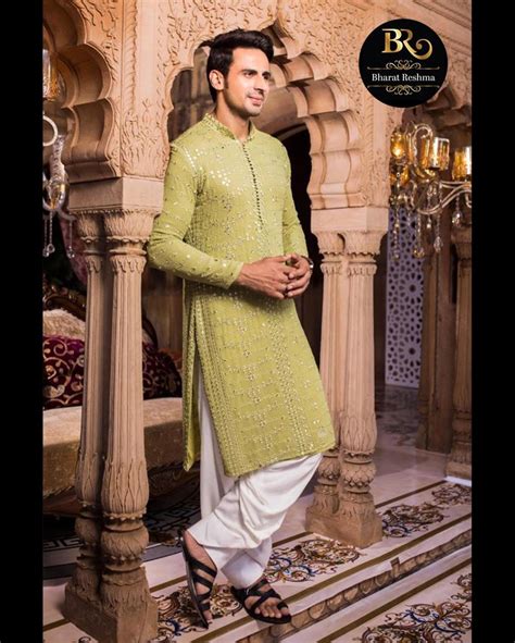 Latest And Trendy Ethnic Wear For Men To Slay Their Diwali Look