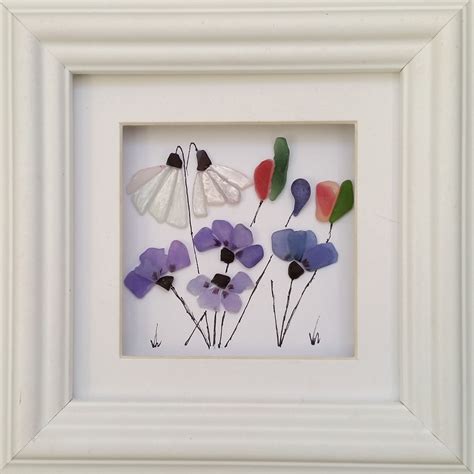 Sea Glass Flowers With Images Pebble Art Glass Flowers Sea Glass Art