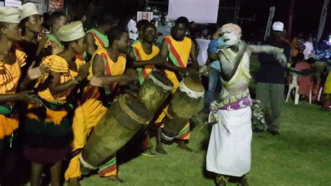 Traditional Dance Of Zambia Youtube