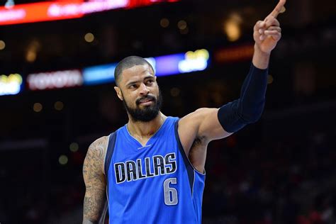 If it exists, data about the variants of the the mavericks and the los angeles clippers have played 162 games in the regular season with 95 victories for the mavericks and 67 for the clippers. Mavericks vs Clippers Final Score: Mavs sleepwalk in a 120-100 loss to the Clippers - Mavs Moneyball