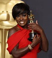 （奧斯卡最佳女配角）《藩籬》薇歐拉戴維絲 成首位奪3大戲劇獎的黑人女星 - 自由娛樂