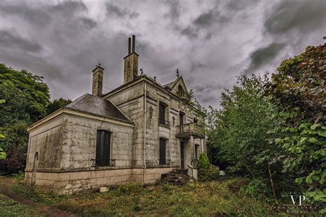 I Found This Abandoned House In French Countryside And Was Surprised