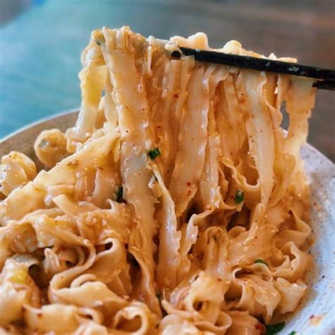 Ginger Scallion Noodles 10 Minutes Only Tiffy Cooks