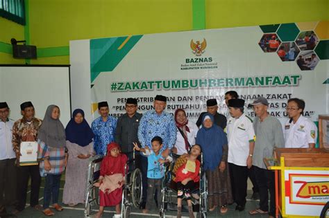 Bantuan pendidikan melalui skim bantuan basikal pelajar dan skim bantuan cermin mata (majlis. Baznas Kuningan Distribusikan Zakat Lewat Bantuan Rutilahu ...