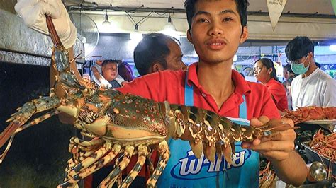 Thai Master Roasts Giant Tiger Lobsters On Grill Bangkok Street Food
