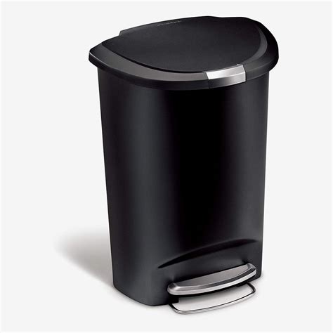 Small Outdoor Garbage Can With Lid The 9 Best Trash Cans Best