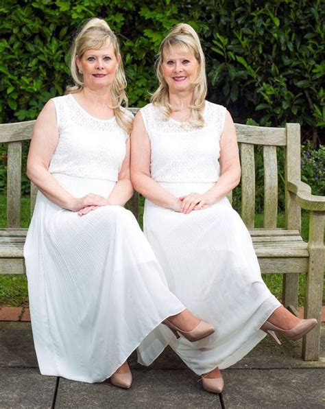 Sister Sister Twins Wear Identical Clothes For 14 Years Life Life