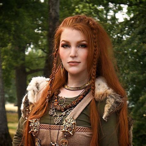 Pick your favorite viking women hairstyles now! The 25+ best Viking haircut ideas on Pinterest | Viking ...