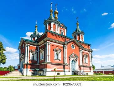 Classic Russian Temple Architecture Background Hd Stock Photo