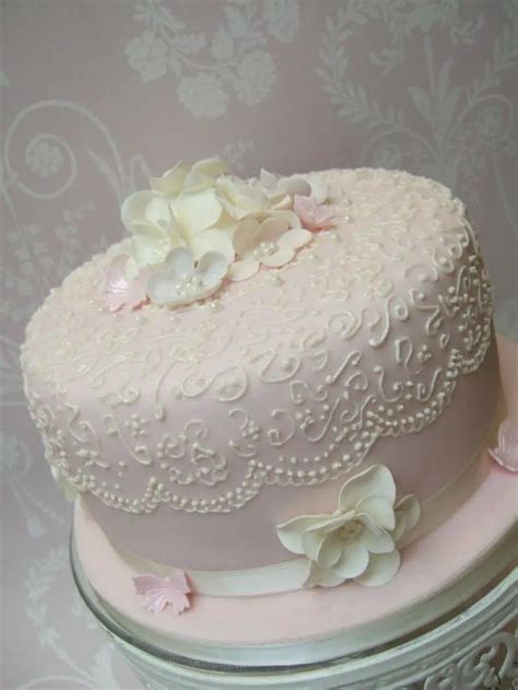 Simple Elegant Birthday Cakes TheSmartCookieCook