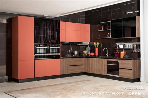 Handleless Modern L Shaped Kitchen Cabinet With Pvc Finish