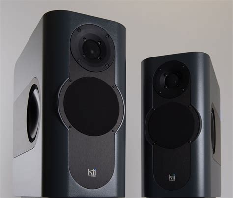 You have a choice of finish between high. Kii Three Pro - Kii Audio Kii Three Pro - Audiofanzine