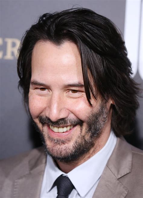 Pictures Of Keanu Reeves Smiling Popsugar Celebrity Photo 17